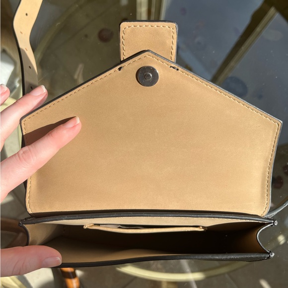 π·οΈ MICHAEL KORS π·οΈ-Black/ Leather Studded Belt Bag Large/ X-Large NWT - Picture 9 of 10